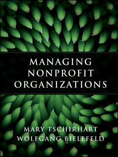 Couverture de l’ouvrage Managing Nonprofit Organizations