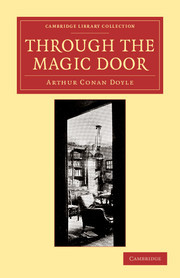 Couverture de l’ouvrage Through the Magic Door