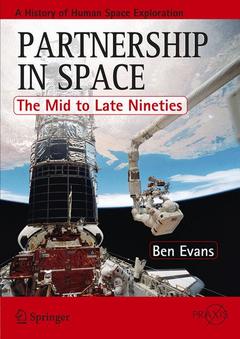Couverture de l’ouvrage Partnership in Space