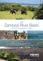 Couverture de l'ouvrage The Zambezi River Basin